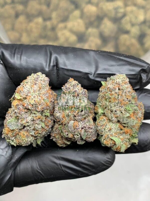 exotic wedding cake strain